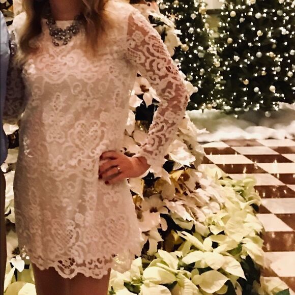 NWT French Connection Nebraska Lace Tunic Dress ❤️ - Picture 2 of 8